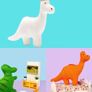 Are you looking for Gifts under £10? Our baby flatty sensory dinosaur toys are only £6.99 RRP - a fantastic baby shower gift. Or we have our organic cotton elephant baby rattles at £8.99. And for toddlers and young children, our individual wooden dinosaur toys or wooden London toys at £5 make fantastic pocket money gifts. Please ask if you have any questions. #bestyearstoys #bestyearsbesttoys #giftsunder10 #babygifts #newbabygifts #babyshowergifts #babyrattles #sensorybabytoys #babyshowergift #newborngifts #babydinosaur #babyelephants #woodendinosaurs #woodentoys #wholesaletoysuk #wholesaleuk #sme